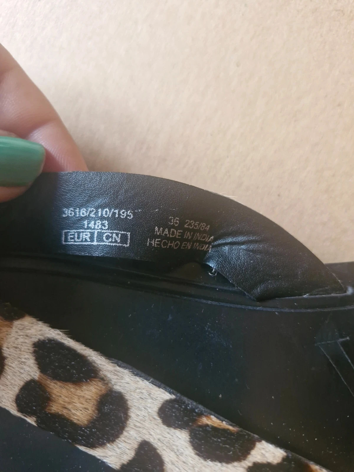 Zara – Chinelos de couro com estampa de leopardo – Tamanho 36 – photo 7